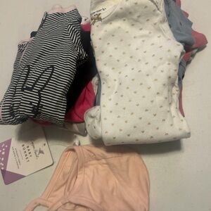Baby girls body suits 6-18 month